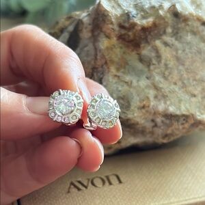 Avon SilverTone Round CZ Embellished Stud Earrings 2